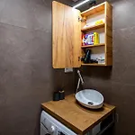 Modern & Minimalistic - Garage & Balcony * 布拉迪斯拉发