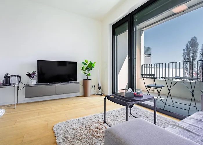 Modern & Minimalistic - Garage & Balcony * Bratislava