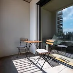 Modern & Minimalistic - Garage & Balcony Apartmán Bratislava